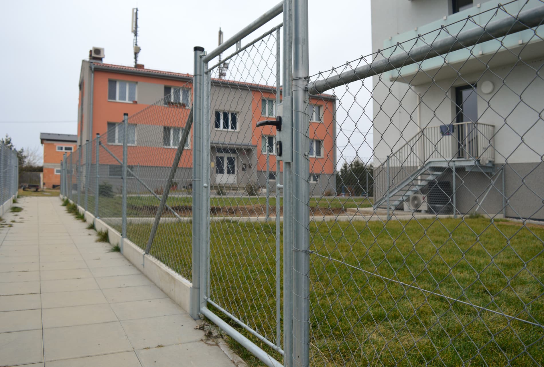 branka výplň pozinkované pletivo